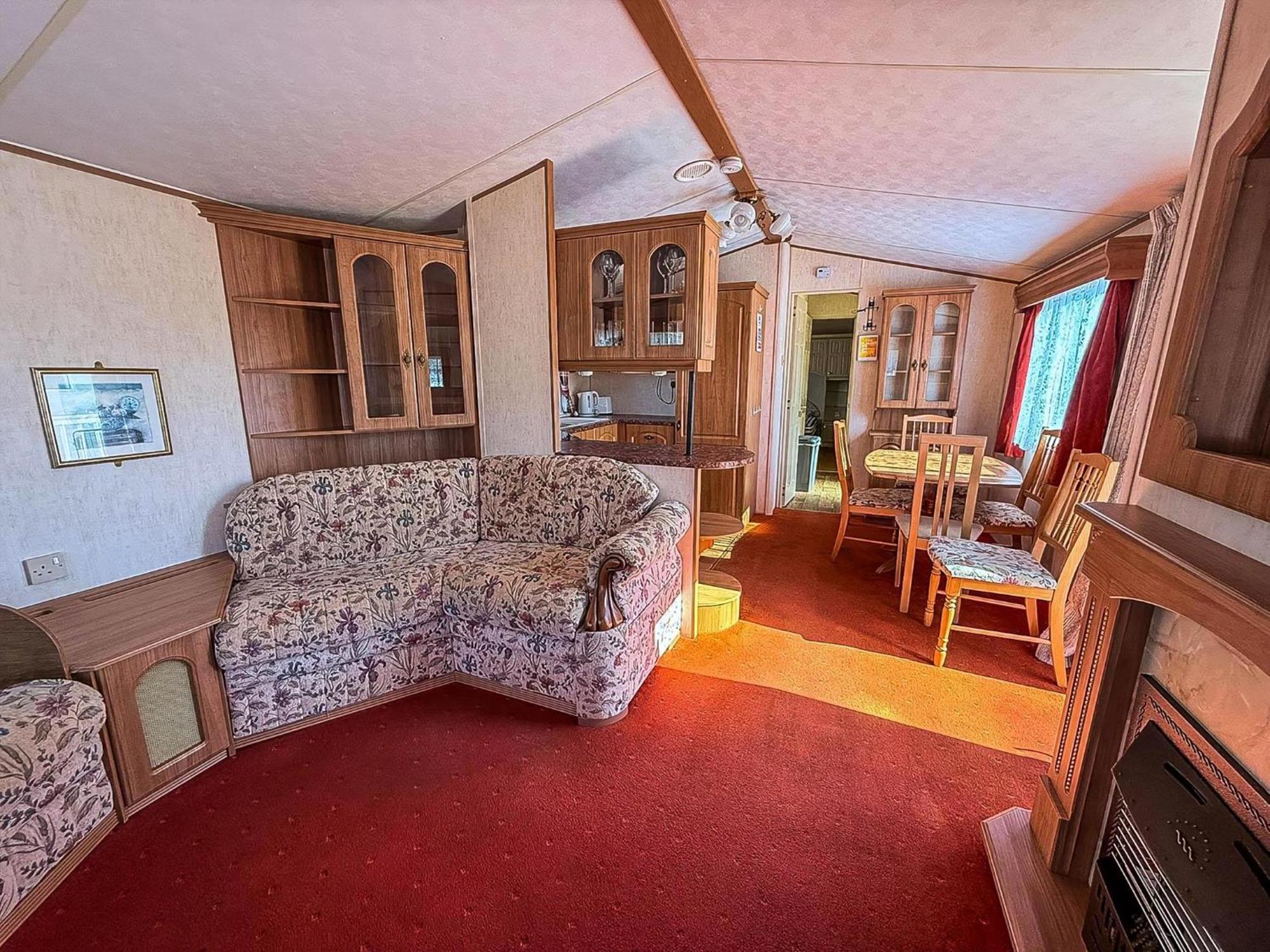 Great 6 Berth Caravan, Perfect For A In Ref 13007l Campsite
